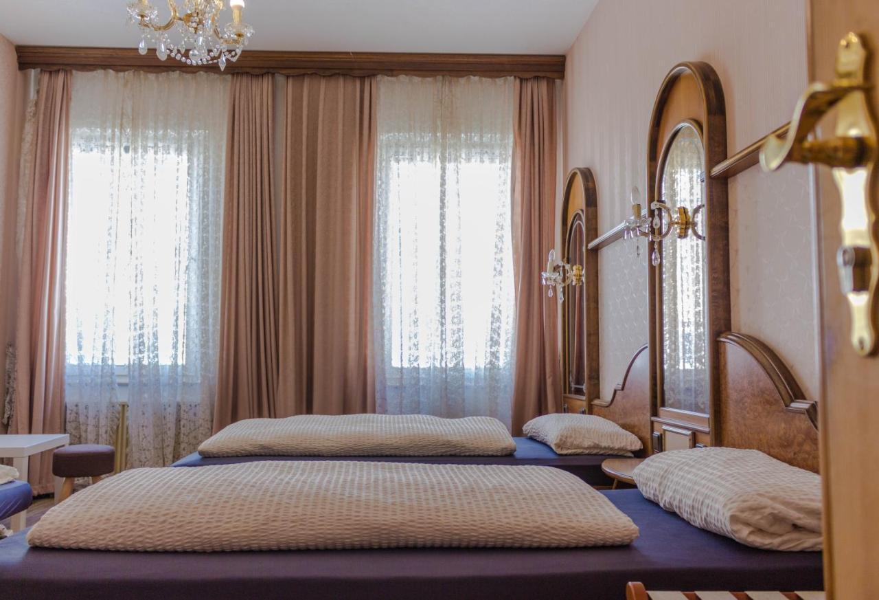 Hotel Five Seasons Фюрт Экстерьер фото